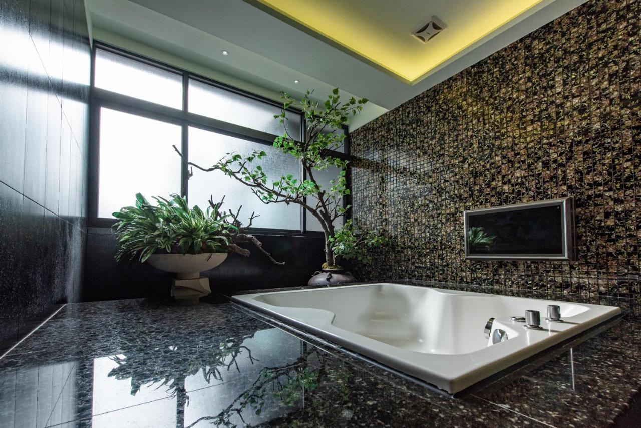 Blossom Motel Puxin Bagian luar foto